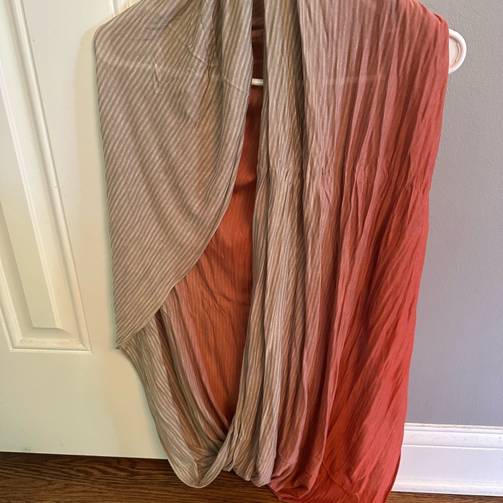 GAP Vibrant Orange and Cream Scarf
